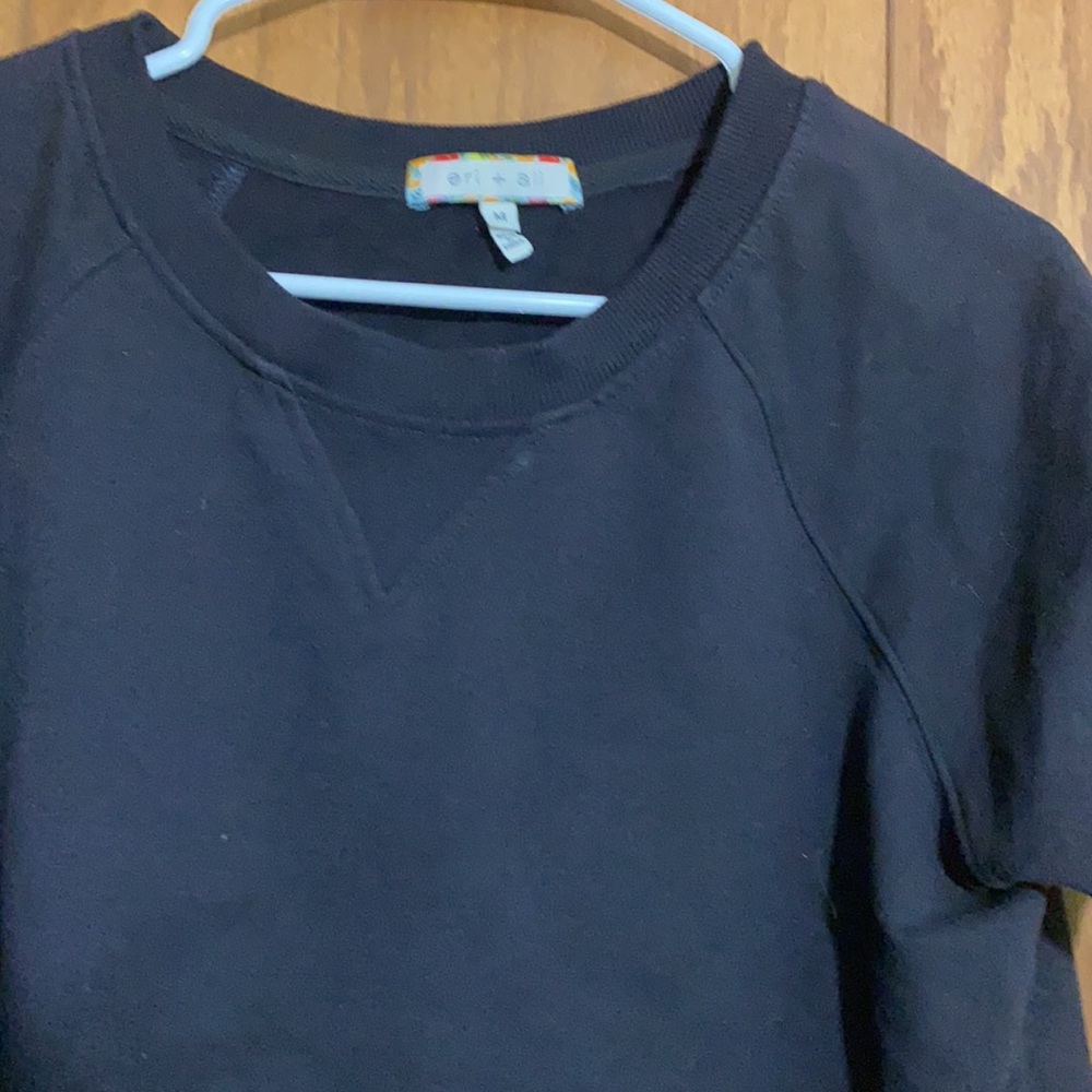 Eri + Ali black short sleeve sweatshirt top size M - Picture 2 of 5